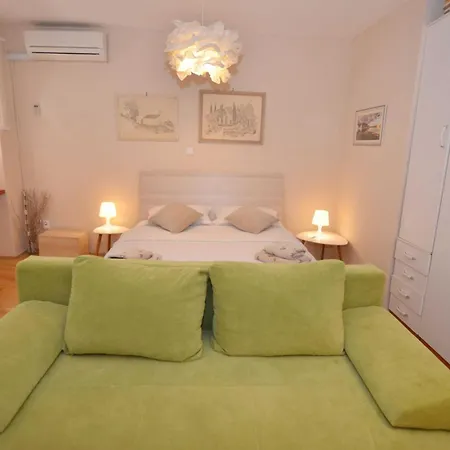 Apartman Simple And Sunny *